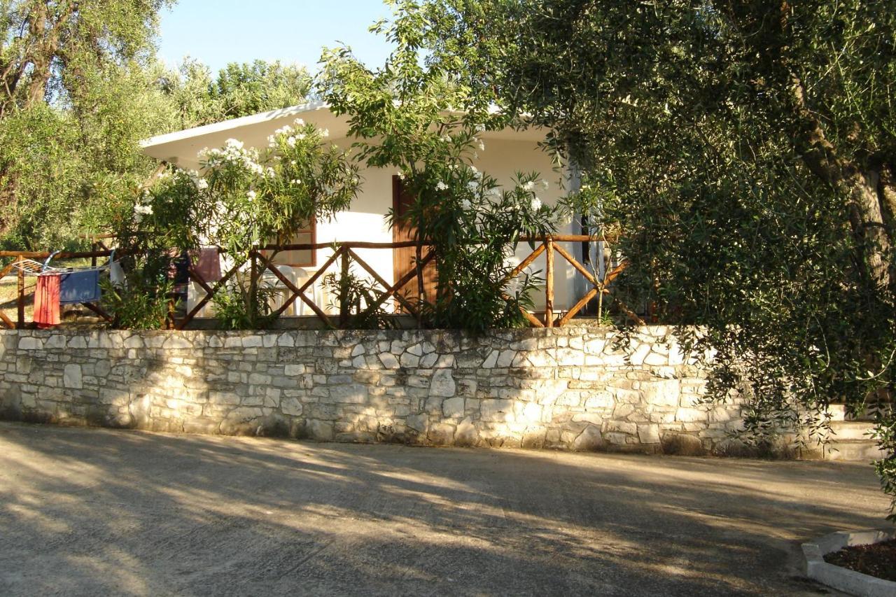 Village Valle D'Oro Aparthotel سان مينايو المظهر الخارجي الصورة